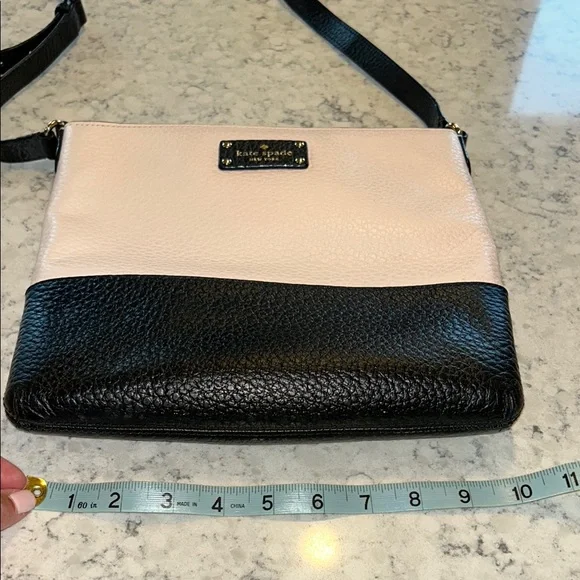 Kate Spade Black and Cream Crossbody Bag - Picture 7 of 9